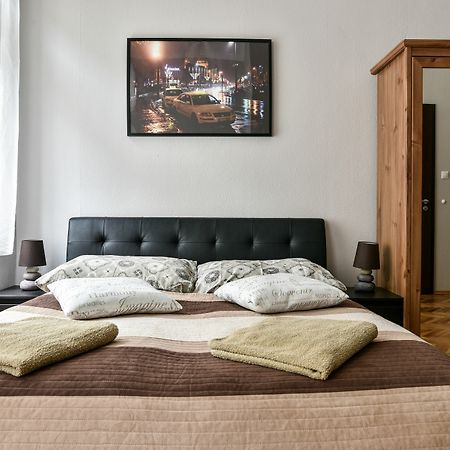 Corvin Point Rooms And Apartments Budapest Exterior foto